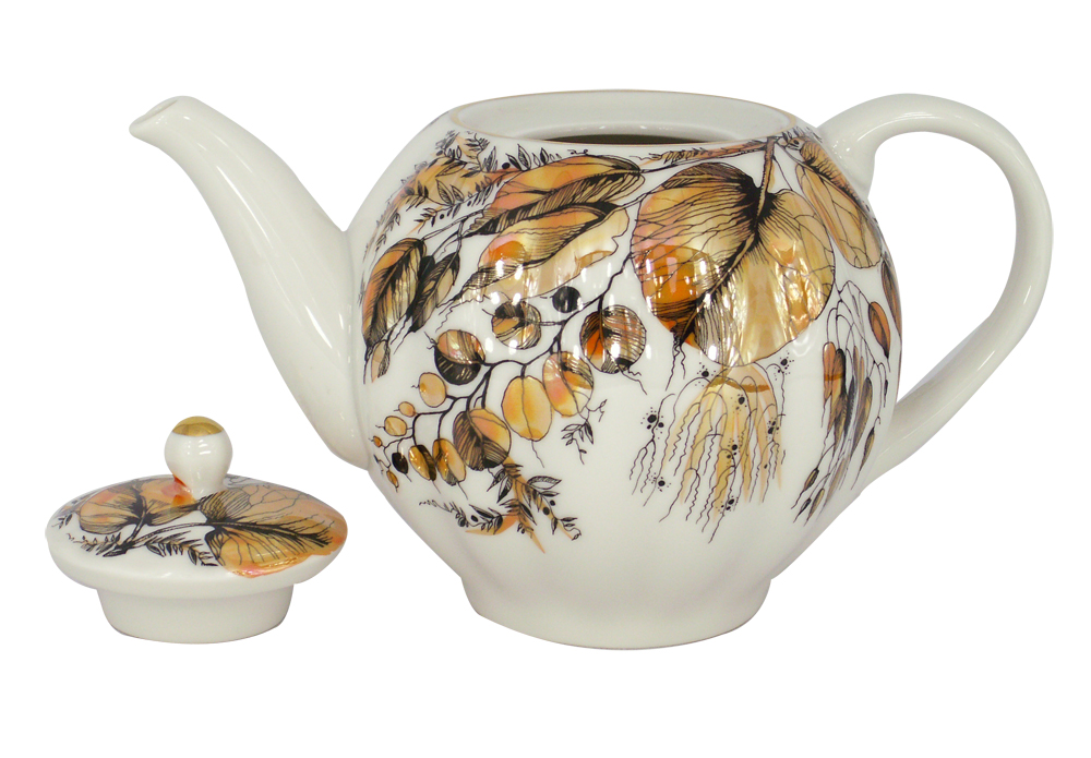 Lomonosov Imperial Porcelain Teapot Tulip My Garden 3-Cup 20 oz/600 ml