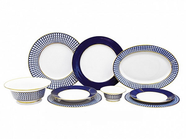 LOMONOSOV PORCELAIN DINNER SET CLASSIC OF ST. PETERSBURG 24 PC