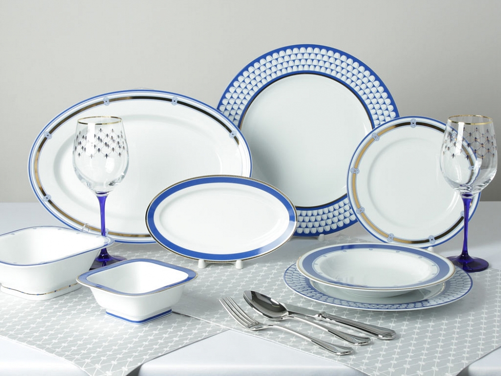 LOMONOSOV PORCELAIN DINING SET SERVICE 24 ITEMS FOR 6 PEOPLE EUROPEAN WHITE SEA