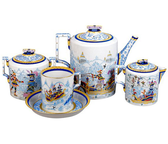 LOMONOSOV PORCELAIN TEA SET WINTER FUN 4/10