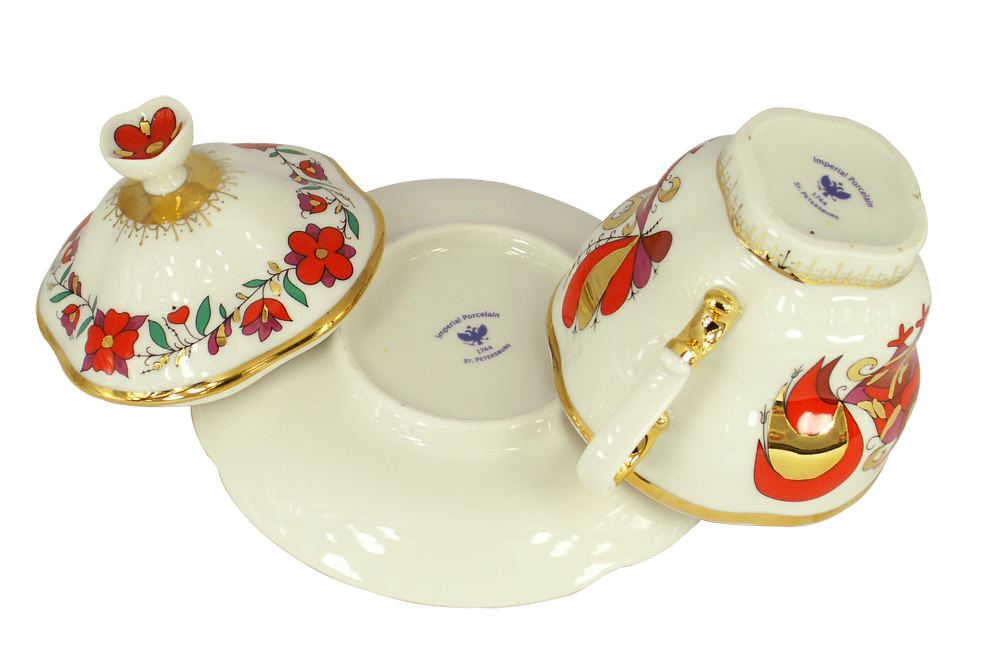 LOMONOSOV PORCELAIN COVERED CUP AND SAUCER RED ROOSTERS GIFT-2 8.45 OZ/250 ML