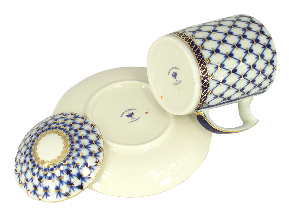 LOMONOSOV PORCELAIN COVERED MUG AND SAUCER COBALT NET 12.8 OZ
