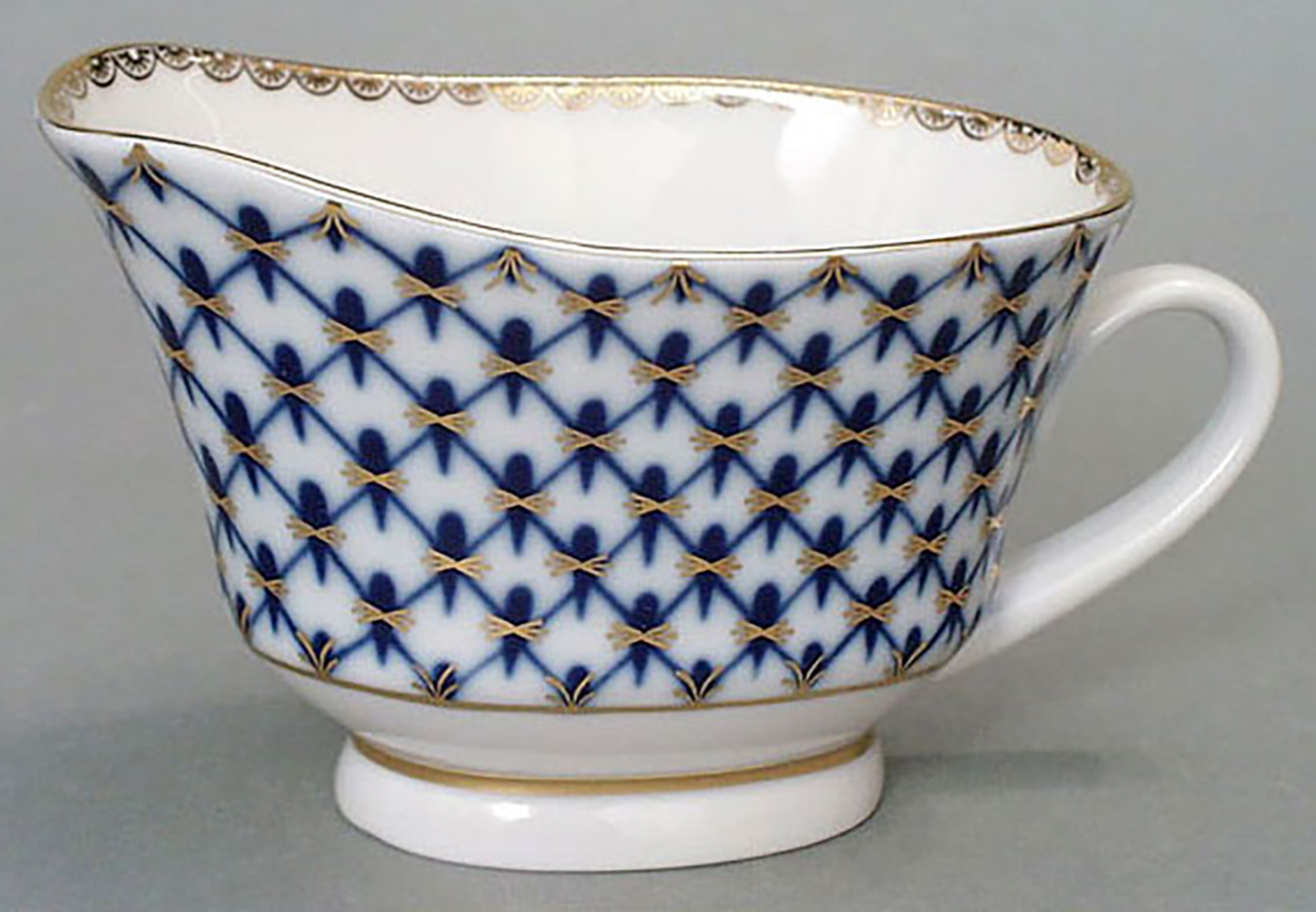 COBALT NET GRAVY BOAT 13.5 OZ / 400ML.