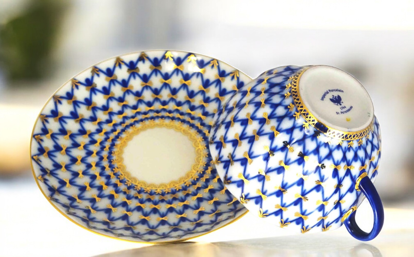 CUP AND SAUCER COBALT NET